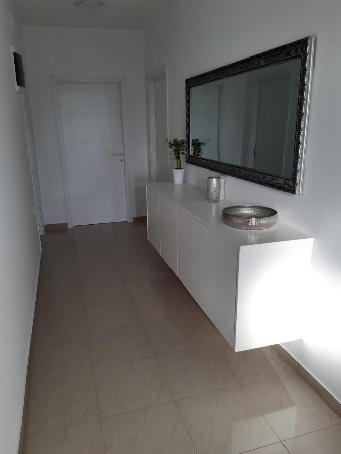 Apartment Luka Bibinje Eksteriør billede